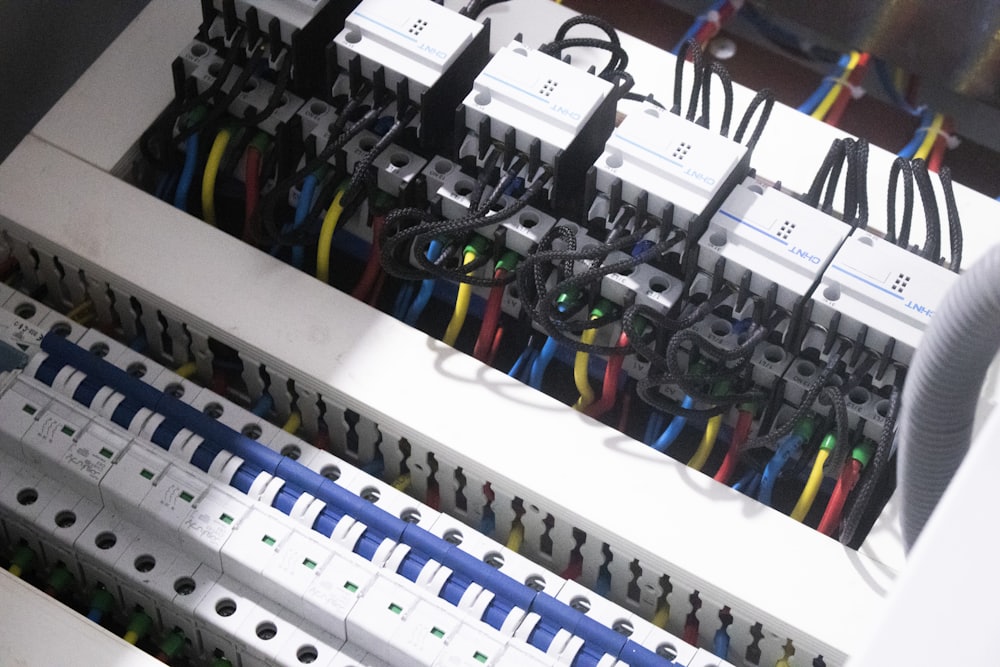Electrical distribution panel installation